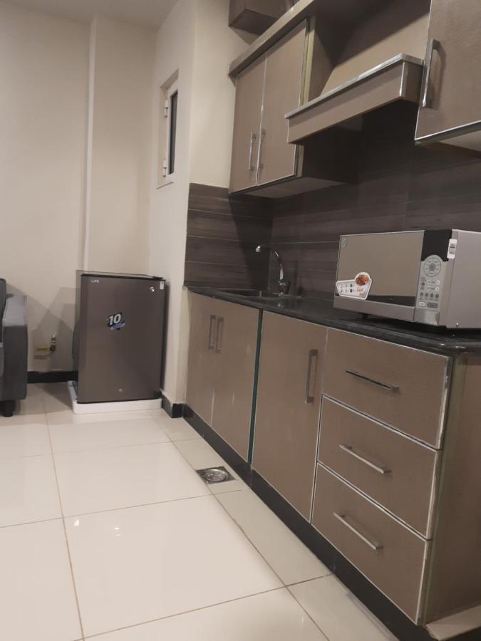 Pine Apartments Civic Center Bahria Town Islamabad Rawalpindi Extérieur photo