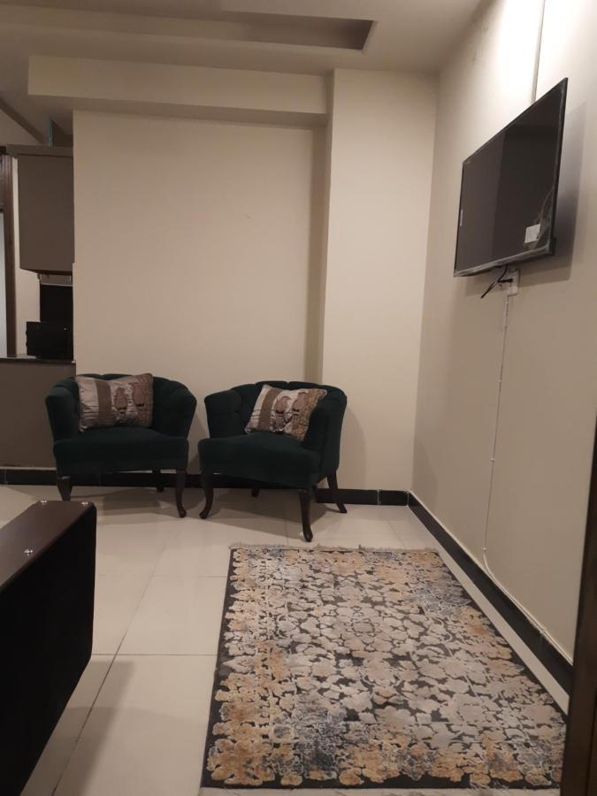 Pine Apartments Civic Center Bahria Town Islamabad Rawalpindi Extérieur photo