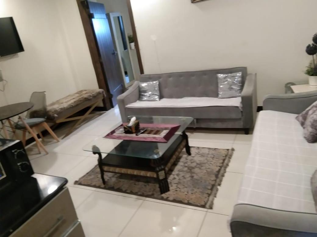 Pine Apartments Civic Center Bahria Town Islamabad Rawalpindi Extérieur photo