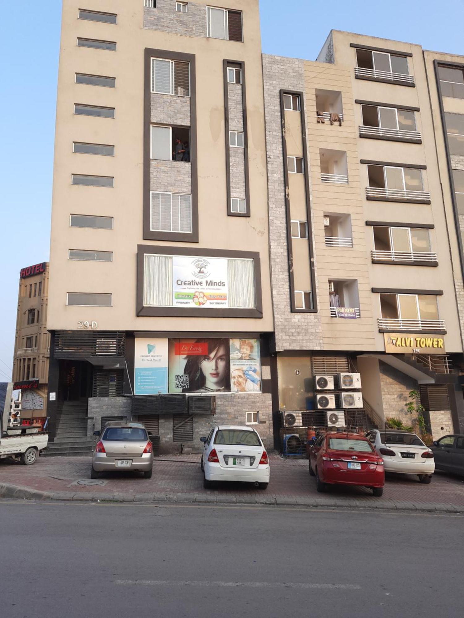 Pine Apartments Civic Center Bahria Town Islamabad Rawalpindi Extérieur photo
